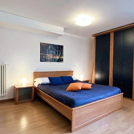 La Piazzetta Verde - Affitti Brevi Italia เลคโค ภายนอก รูปภาพ